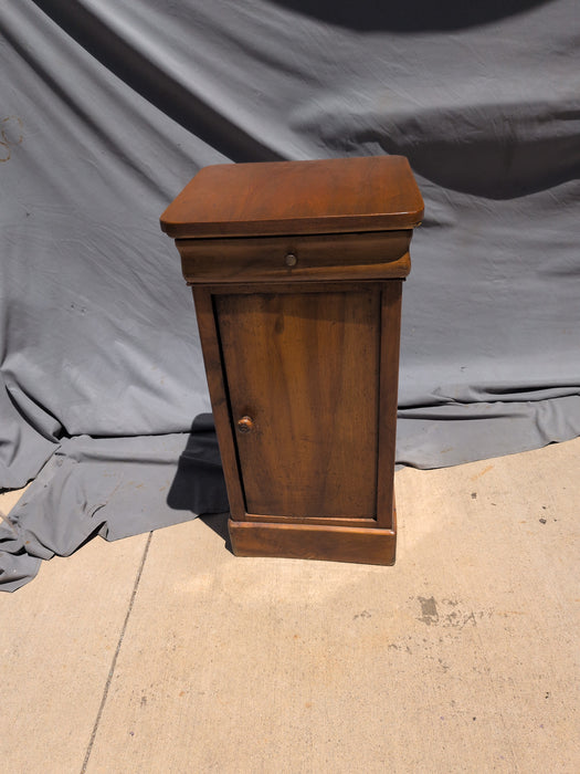 LOUIS PHILIPPE CHERRY 1 DOOR STAND WITH DRAWER