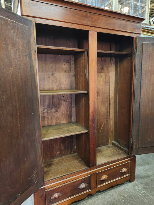AMERICAN 2 DOOR WALNUT WARDROBE