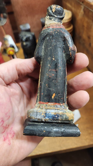 POLYCHROME SMALL CHINESE SCULPTURE