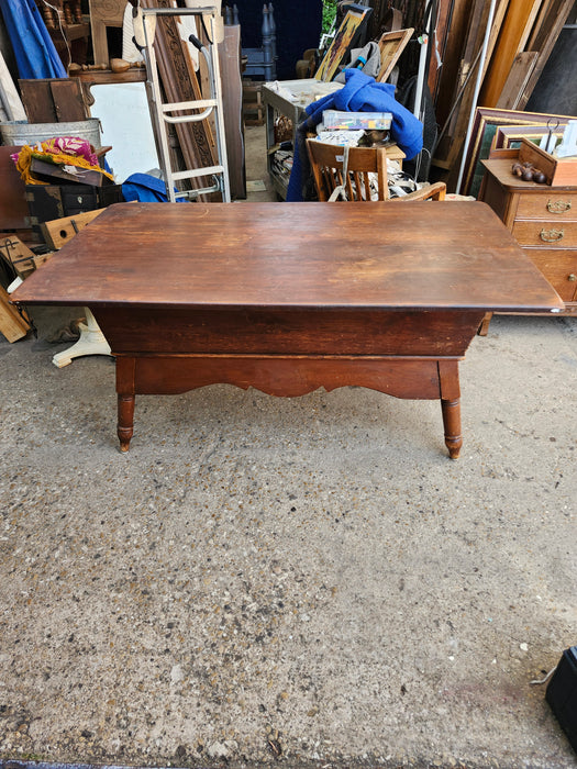 ANTIQUE 19TH CENTURY DOUGH BOWL TABLE