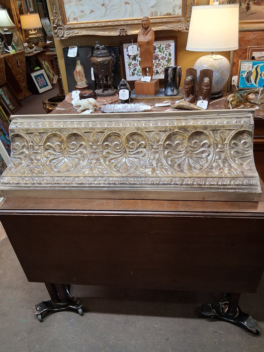 WALL SHELF WITH PRESSED TIN FRONT