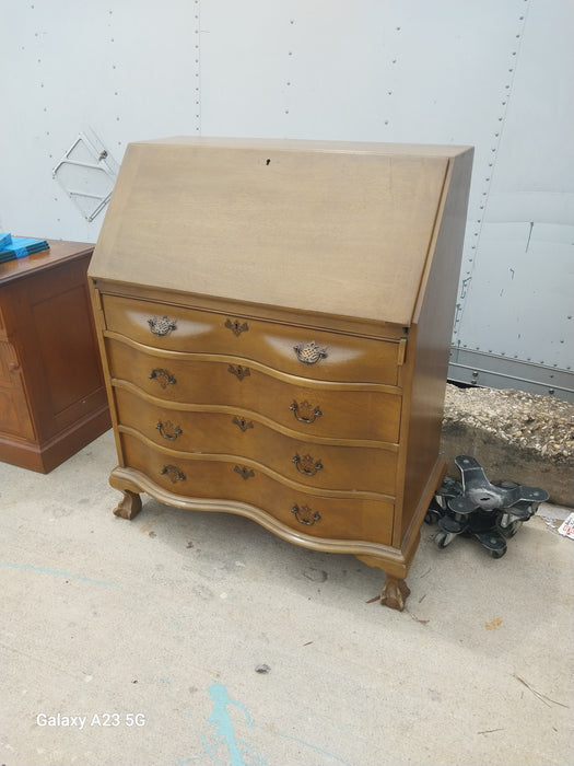 CLAWFOOT MAHOGANY DROPFRONT SECRETARY