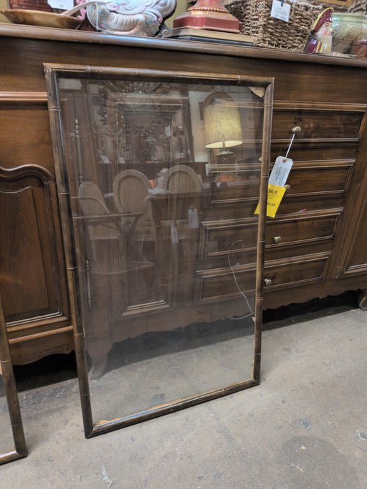 THIN ROUNDED OAK FRAME WITH GLASS