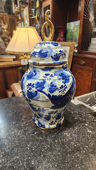 SMALL BLUE AND WHITE WITH GOLD GINGER JAR