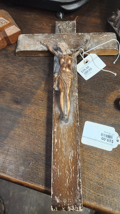 COPPER CRUCIFIX ON ROUGH FINISH