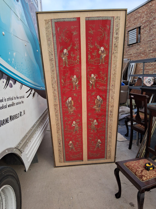 LARGE RED CHINESE SILK TEXTILE ART TAPESTRY
