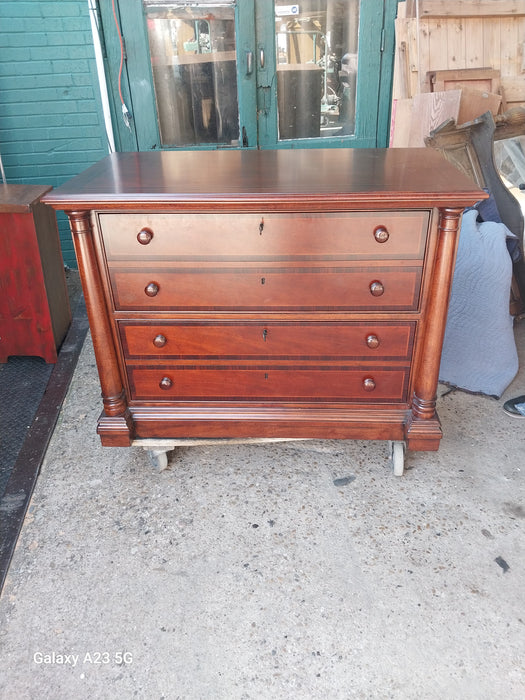 THOMASVILLE 2 DRAWER LATERAL FILE CABINET