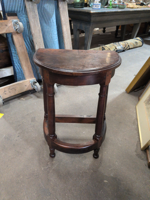 SMALL PEGGED MAHOGANY DEMI LUNE TABLE