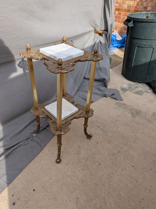 VICTORIAN BRASS BASE MARBLE TOP STAND