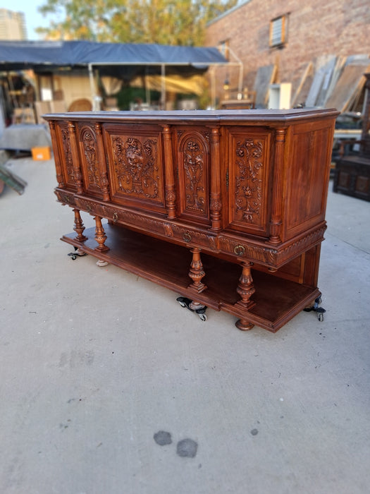 ITALIAN LION MASK SIDEBOARD