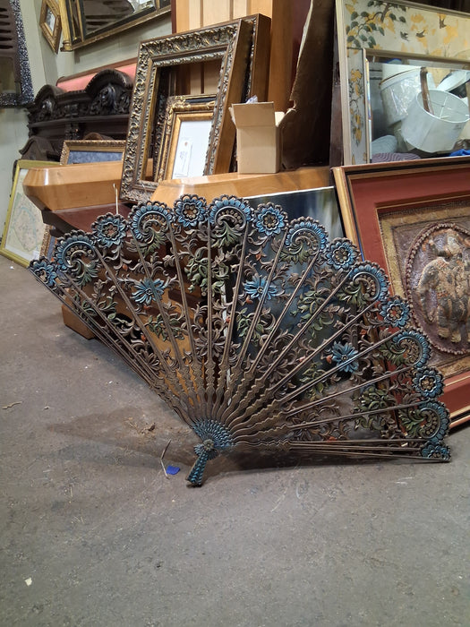 LARGE PLASTIQUE WALL FAN