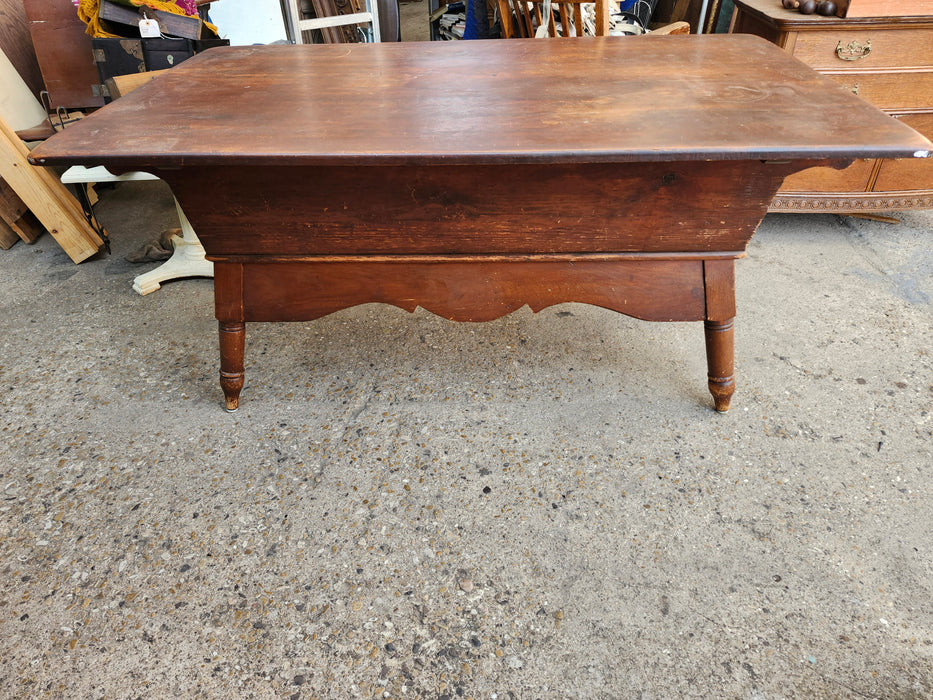 ANTIQUE 19TH CENTURY DOUGH BOWL TABLE