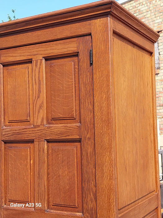 OAK ONE DOOR HALL ROBE