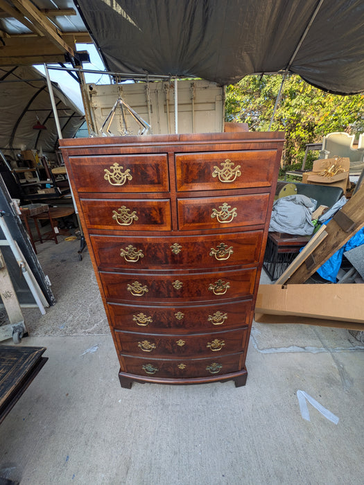 TALL 9 DRAWER MAHOGANY ASHTON COURT HENREDON CHEST
