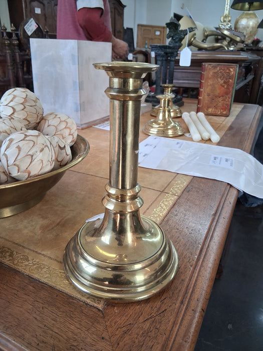 BRASS SINGLE CANDLE HOLDER