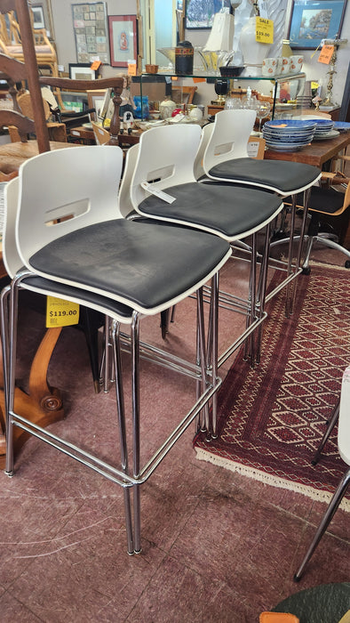 SET OF 6 BLACK AND WHITE MODERN ALLERMUIR BAR STOOLS