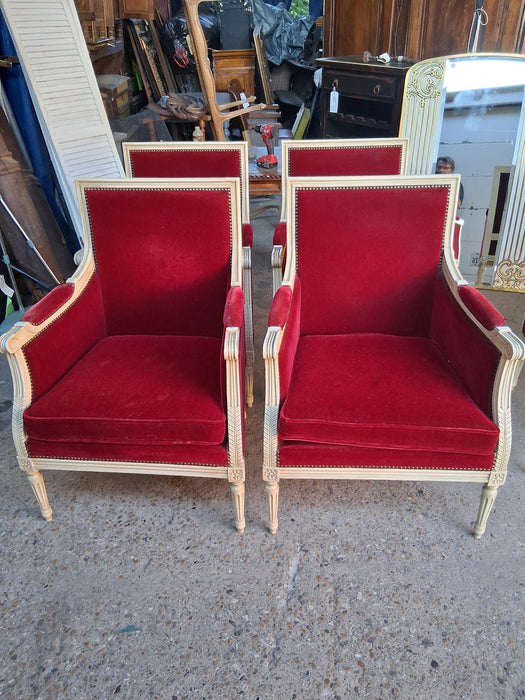ST OF RED UPHOLSTERED LOUIS XVI  SETTE AND 4 BERGERES