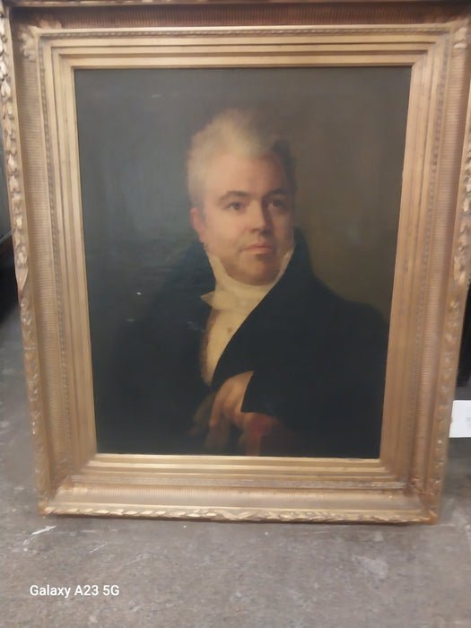ORNATE GILT FRAMED OIL PORTRAIT PAINTING OF AN AVUNCULAR MAN
