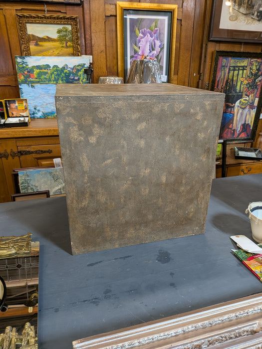 WOOD CUBE BASE FOR STATUE