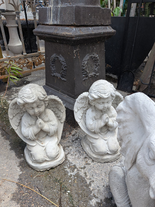PAIR OF SMALL CONCRETE ANGELS PRAYING