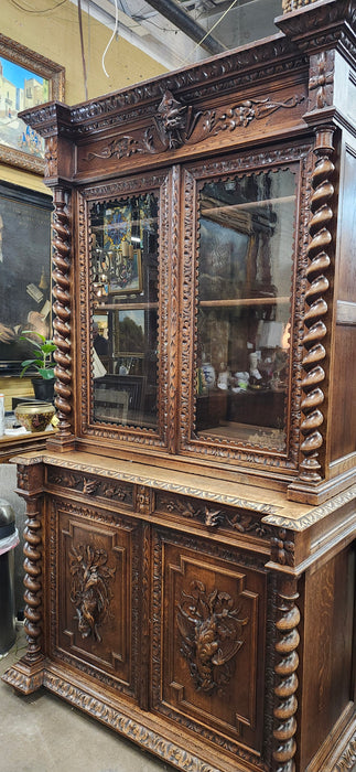 CARVED OAK BARLEY TWIST BOOKCASE