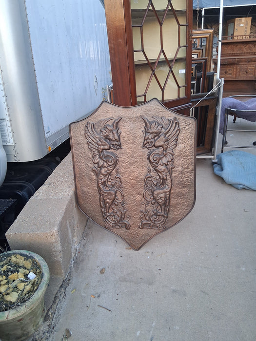 LARGE COOPER GRIFFIN SHIELD