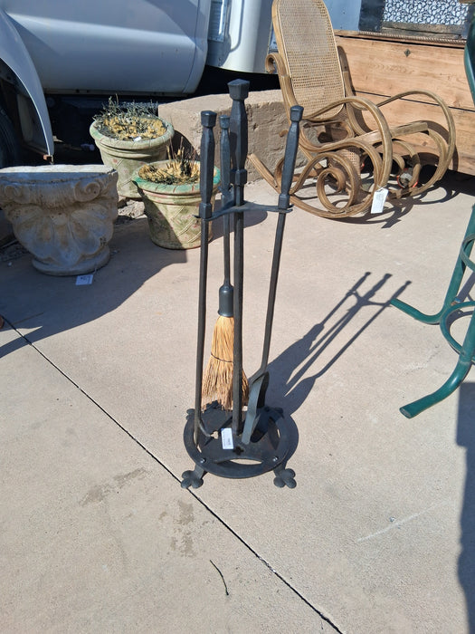 IRON FIRE TOOL SET