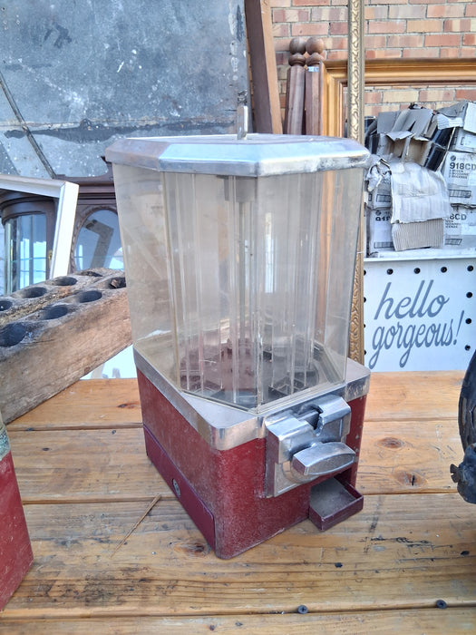 VINTAGE GUMBALL MACHINE
