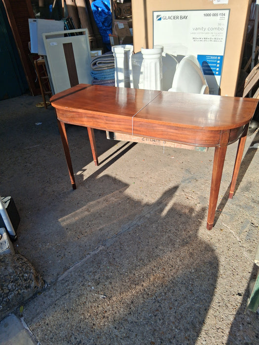 EARLY FEDERAL STYLE CONSOLE