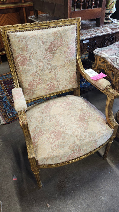 PAIR OF GILT LOUIS XVI FAUTEUIL CHAIRS