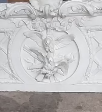 LOUIS XV PAINTED CHALK PEDIMENT WITH BIRD