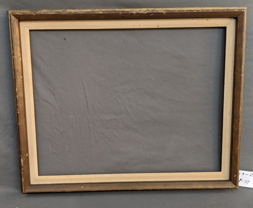 THIN BROWN FRAME WITH LINEN LINER
