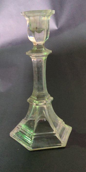 GLASS CANDLE STAND