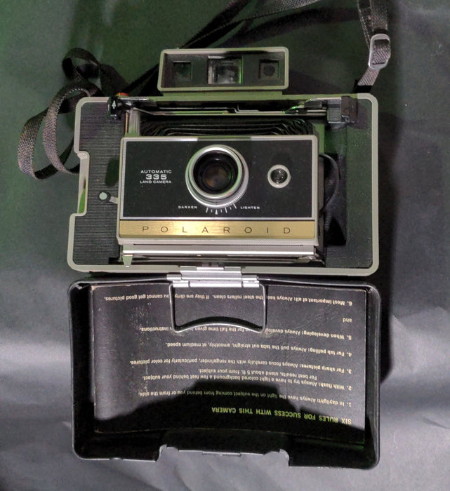 POLAROID 335 CAMERA