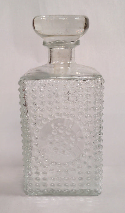 SQUARE GLASS DECANTER