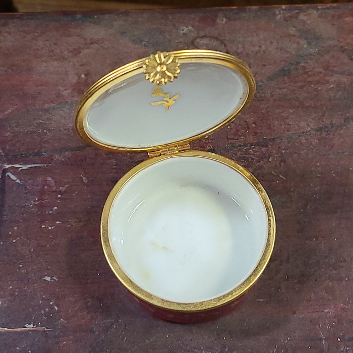 MUAVE LIMOGE FLORAL LIDDED ROUND BOX