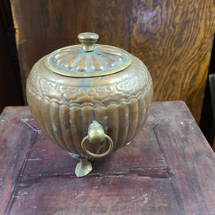 AS IS COPPER AND BRASS POT WITH LID AND BRASS FEET