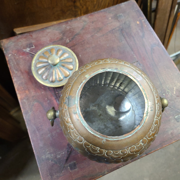 AS IS COPPER AND BRASS POT WITH LID AND BRASS FEET