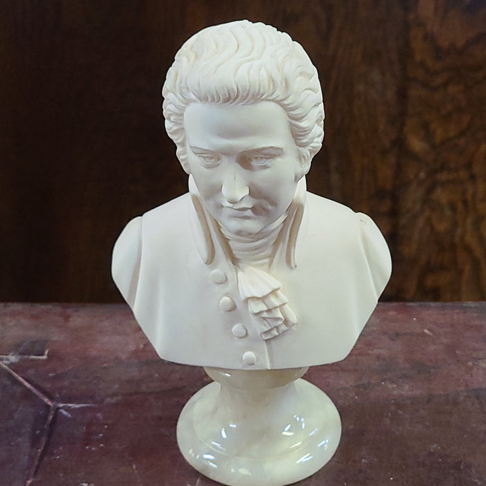 SMALL MARBLE AND ONYX BUST OF MOZART