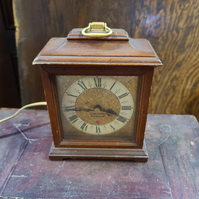 SMALL SETH THOMAS CLOCK