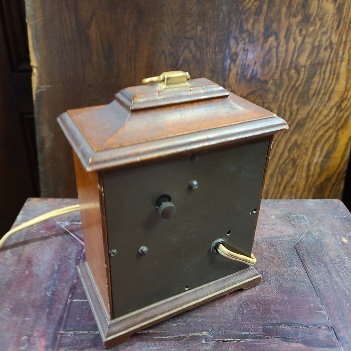 SMALL SETH THOMAS CLOCK