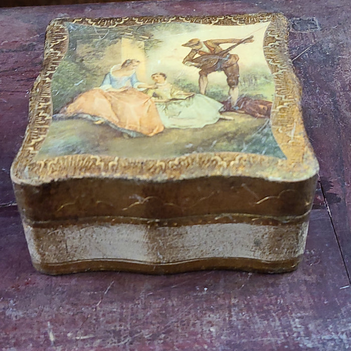 SMALL ITALIAN WOOD BOX WITH 3 FIGURES ON IT