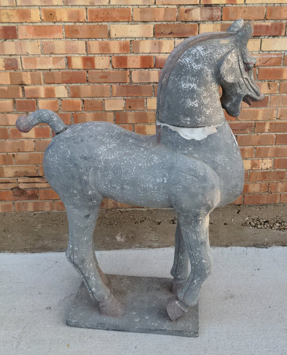 LARGE POTTERY ASIAN HORSE