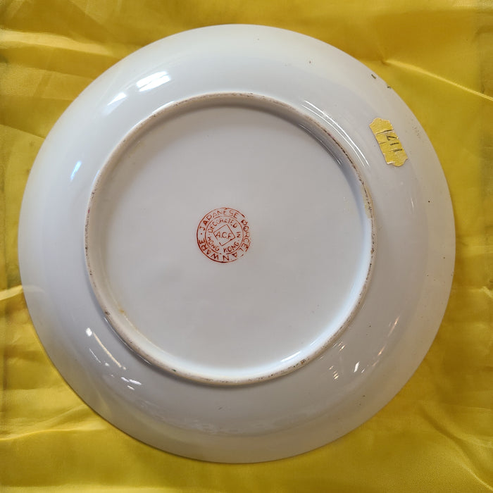 ROSE MEDALLION SHALLOW BOWL