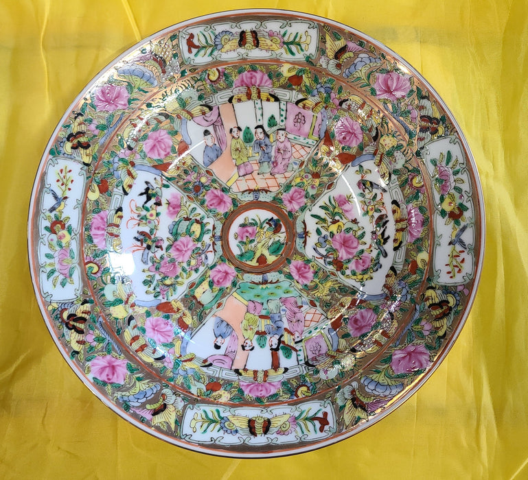 LARGE ROSE MEDALLION BOWL