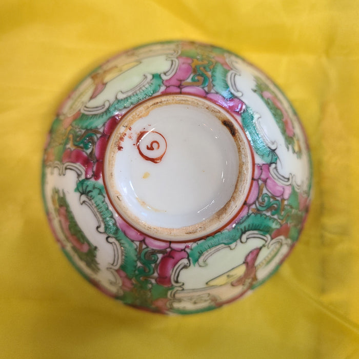 TINY ROSE MEDALLION BOWL