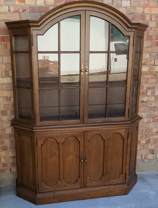 ARCHED TOP 2 PIECE BOOKCASE DISPLAY