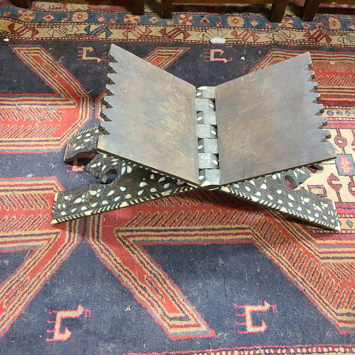 INLAID QUR'AN STAND