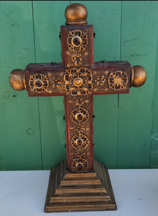 DECORATED ALTAR-STYLE CROSS