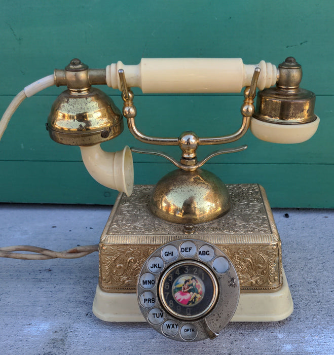 VINTAGE PHONE
